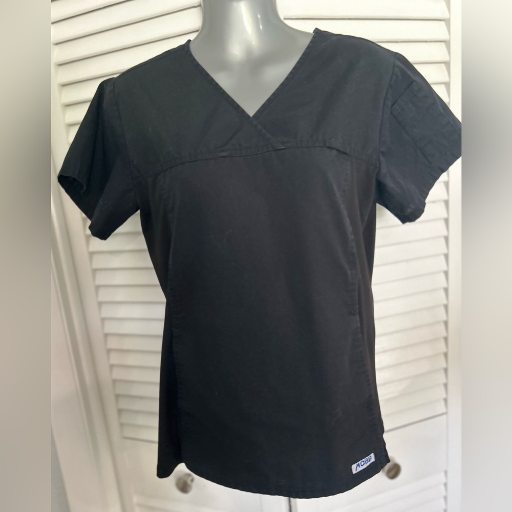 Mobb Medical Scrub and Nursing Uniform top - XS black on black multi pocketed